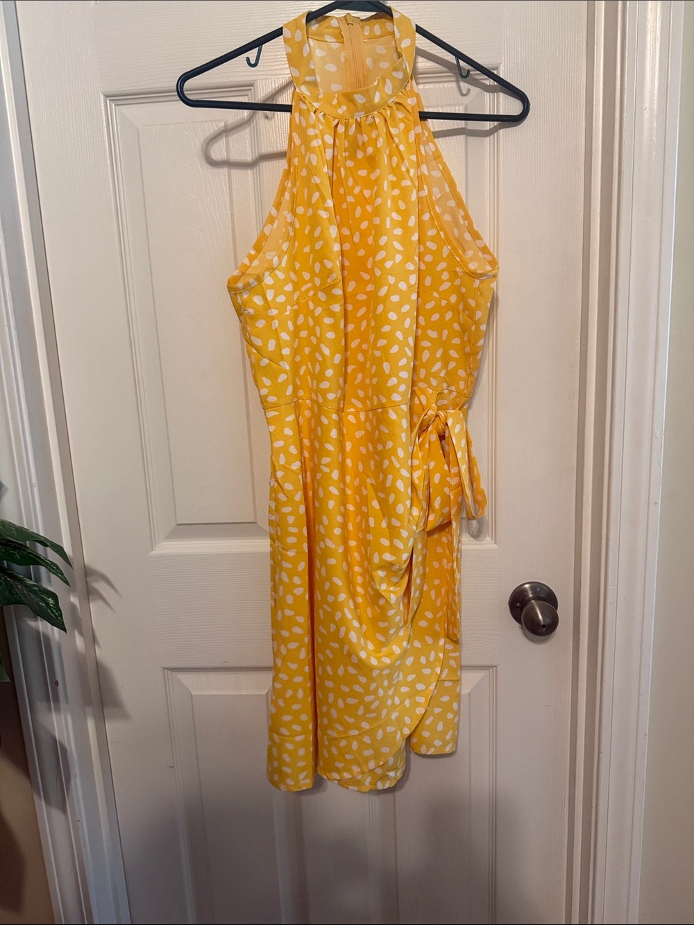 Yellow One-Shoulder Halter Dress with White Petal Print